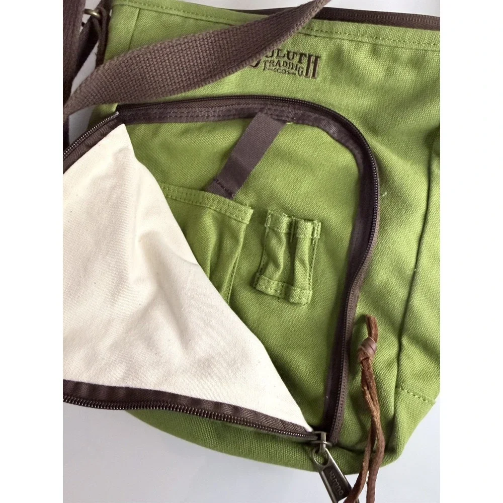 Duluth Trading Co Canvas Organizer Zip Crossbody Bag Green Brown Strap EUC